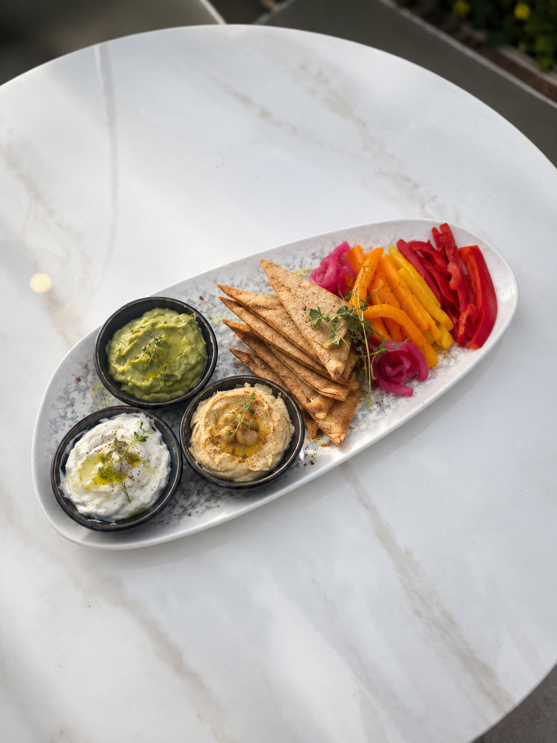 Aura Dips & Crisps